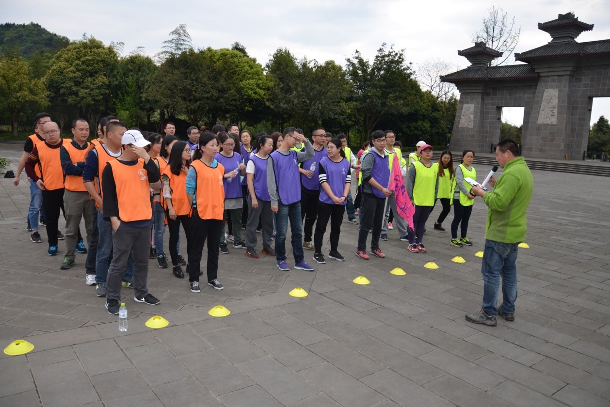 2017年瑞方踏春拓展訓(xùn)練活動(dòng)——“凝聚你我，風(fēng)雨同舟” 第1張